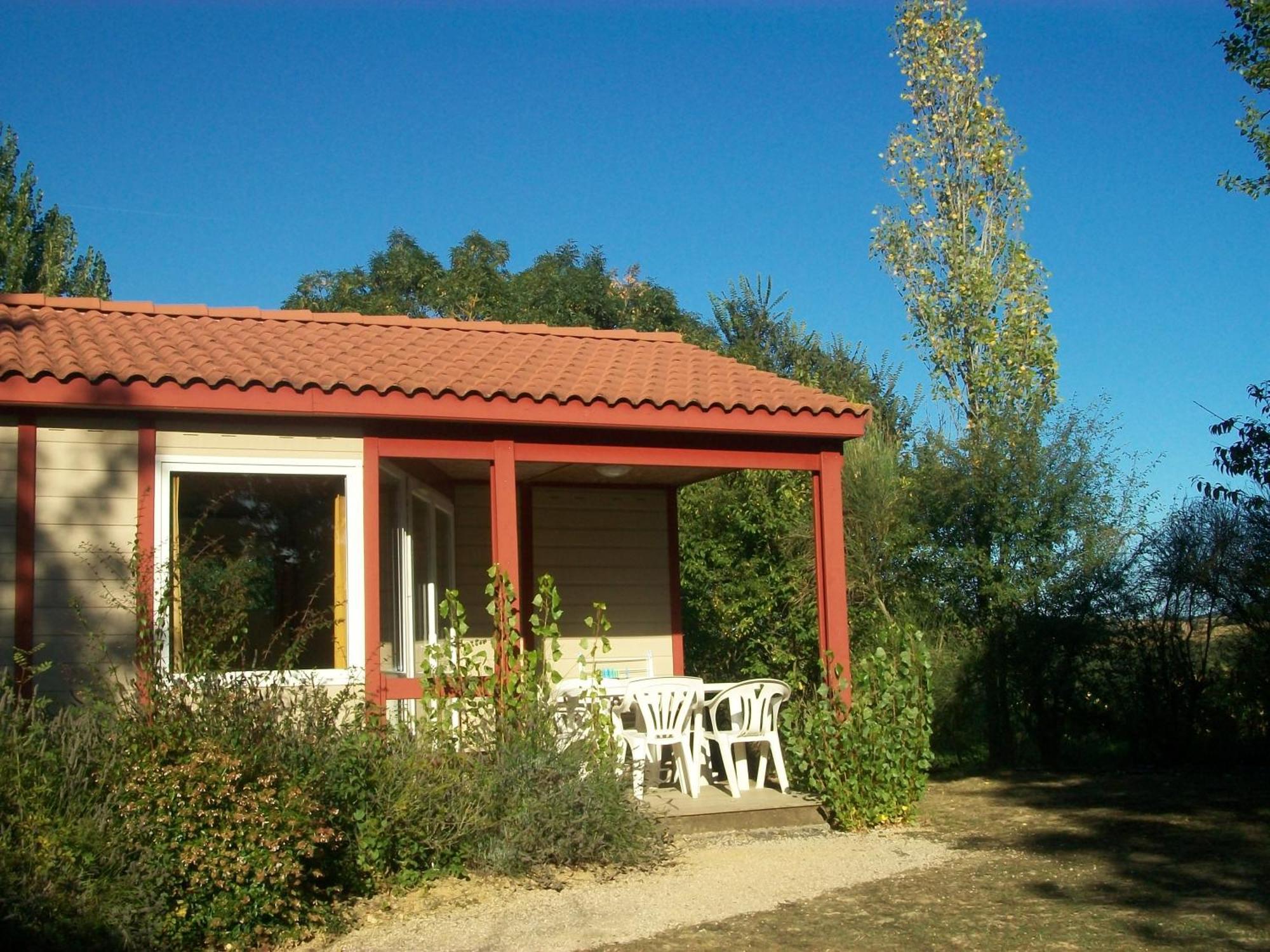 Les Chalets Des Mousquetaires Mirepoix  Exterior photo