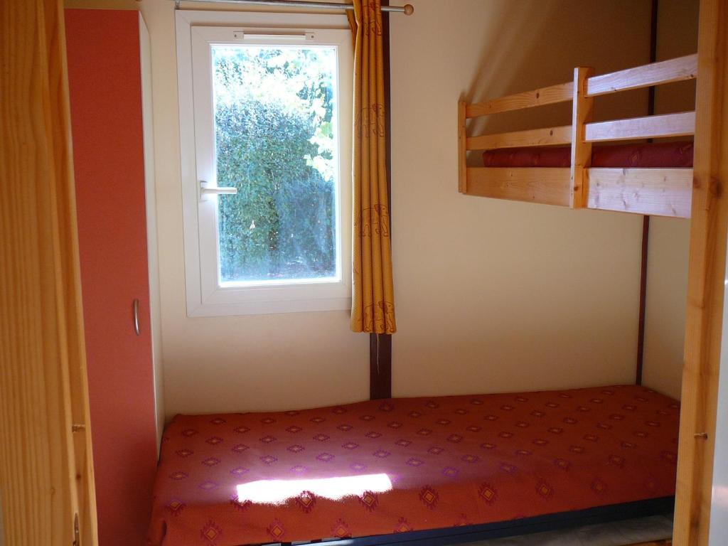 Les Chalets Des Mousquetaires Mirepoix  Room photo